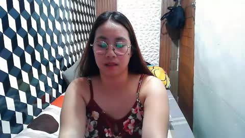Snapshot of asian_sexydimples chatting on April 24, 2026, 3:47 pm Trixie online show from April 24, 2026, 3:47 pm