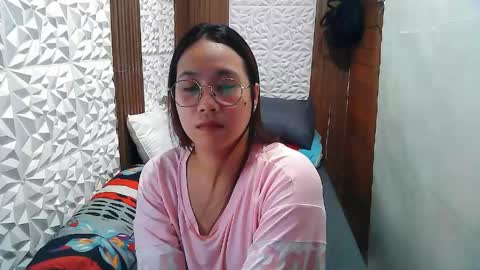 Snapshot of asian_sexydimples chatting on May 14, 2026, 7:26 am Trixie online show from May 14, 2026, 7:26 am