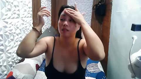 Snapshot of asian_sexydimples chatting on May 29, 2026, 11:08 am Trixie online show from May 29, 2026, 11:08 am