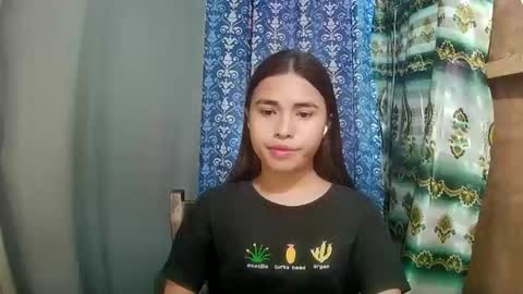 Snapshot of asian_sofiaxxx chatting on February 5, 2026, 6:18 am Sofia online show from February 5, 2026, 6:18 am