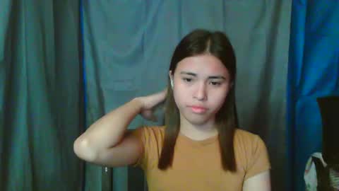 Snapshot of asian_sofiaxxx chatting on March 16, 2026, 6:17 am Sofia online show from March 16, 2026, 6:17 am