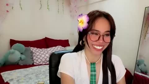 Snapshot of asianbabecandy chatting on December 20, 2024, 9:00 am candy online show from December 20, 2024, 9:00 am