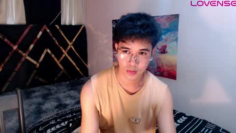 asiancum_peter online show from March 4, 2026, 2:28 am