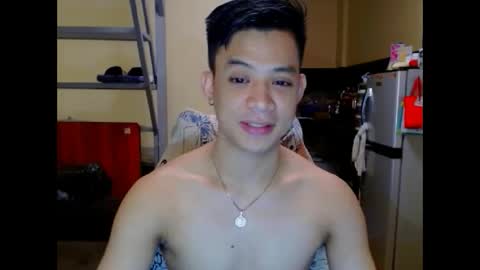 Snapshot of asiandreamboyx chatting on October 25, 2025, 8:11 am asiandreamboyx online show from October 25, 2025, 8:11 am