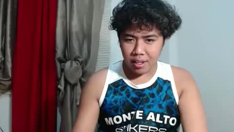 Snapshot of asianharddick00 chatting on May 25, 2026, 4:24 pm asianharddick00 online show from May 25, 2026, 4:24 pm