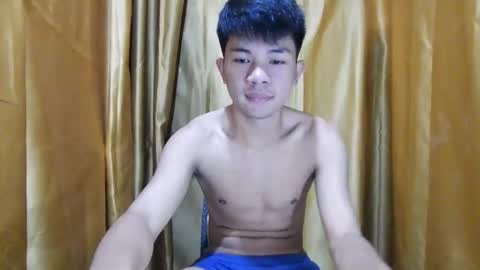 Snapshot of asianjay_hunks chatting on November 18, 2025, 3:05 pm asianjay_hunks online show from November 18, 2025, 3:05 pm