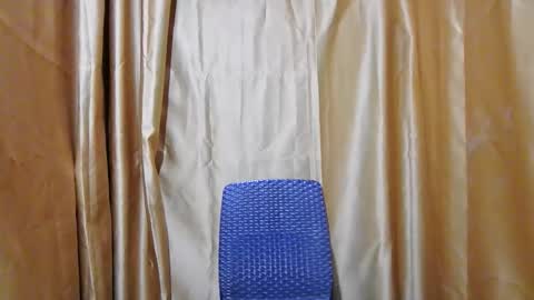 Snapshot of asianjay_hunks chatting on November 24, 2025, 7:35 pm asianjay_hunks online show from November 24, 2025, 7:35 pm