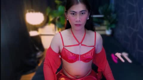 asianloreen24 online show from January 7, 2026, 11:01 am