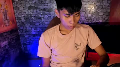 Snapshot of asianplayboyx chatting on July 8, 2026, 10:09 am mark online show from July 8, 2026, 10:09 am