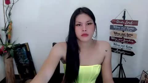 lucy gwapa online show from October 18, 2025, 2:18 pm