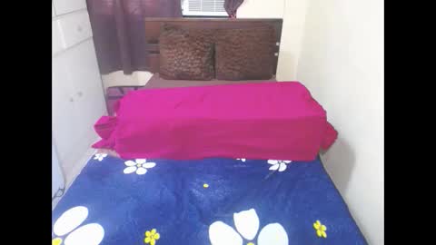 asiantightxoxo online show from December 2, 2025, 12:05 am