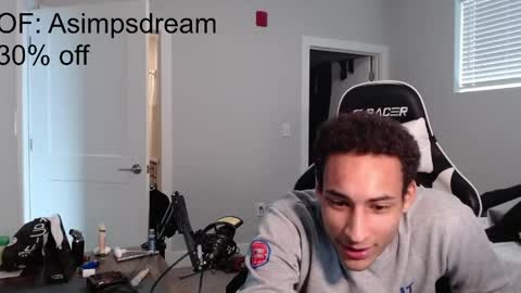 asimpsdream online show from April 29, 2026, 8:37 pm