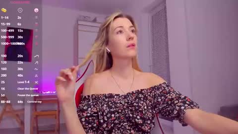 Snapshot of askcaroline chatting on March 6, 2025, 5:11 pm Caroline online show from March 6, 2025, 5:11 pm