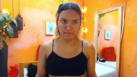 ASLY online show from January 8, 2025, 11:54 am