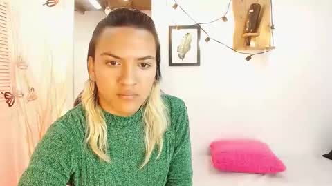 ASLY online show from January 29, 2025, 11:41 am