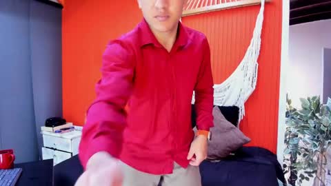 ASLY online show from April 17, 2026, 9:56 am