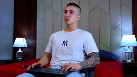 Asmodeo  -   online show from January 15, 2025, 9:41 pm