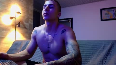 Asmodeo  -   online show from November 15, 2025, 10:01 am