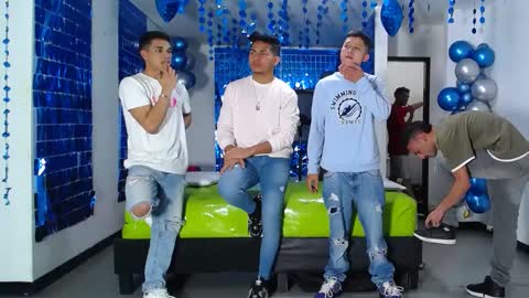 Snapshot of asmodeus7100 chatting on February 16, 2025, 12:19 am THOMAS AND DAMIAND online show from February 16, 2025, 12:19 am