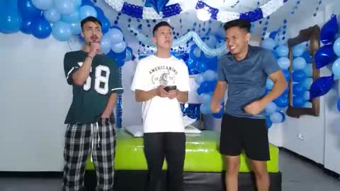 Snapshot of asmodeus7100 chatting on March 12, 2025, 3:24 am THOMAS AND DAMIAND online show from March 12, 2025, 3:24 am