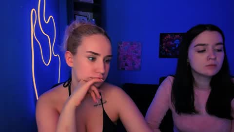 Snapshot of asol_muah chatting on April 21, 2026, 8:01 pm Asol online show from April 21, 2026, 8:01 pm