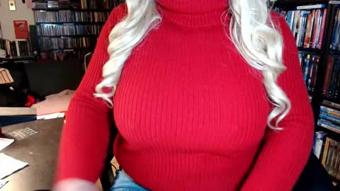 Aspen Vale online show from November 13, 2025, 10:52 pm