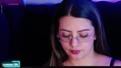 Snapshot of aspenruss chatting on September 11, 2025, 9:15 pm online show from September 11, 2025, 9:15 pm