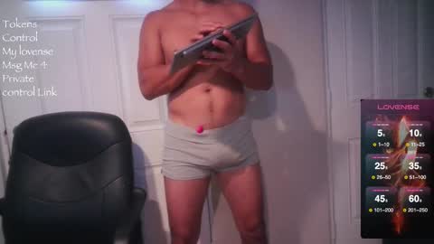 Snapshot of asperous_0ne chatting on September 20, 2025, 5:58 pm ASPEROUS 0NE COCK online show from September 20, 2025, 5:58 pm