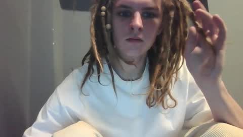 Snapshot of asphalt_surfer chatting on September 19, 2025, 9:11 am asphalt surfer online show from September 19, 2025, 9:11 am