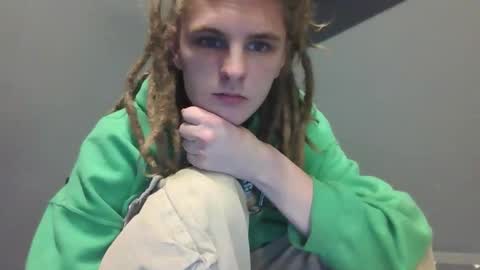 Snapshot of asphalt_surfer chatting on October 24, 2025, 3:30 pm asphalt surfer online show from October 24, 2025, 3:30 pm