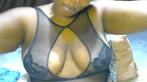 Snapshot of ass_playbuttom chatting on November 10, 2025, 8:41 pm assplaybuttom online show from November 10, 2025, 8:41 pm