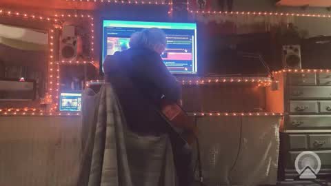 SIR WILLIAM online show from May 20, 2026, 7:25 am