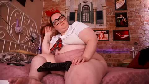 Eva online show from May 16, 2026, 2:38 pm