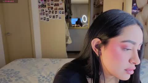 Snapshot of asshley__ chatting on July 1, 2026, 1:29 am Ashley online show from July 1, 2026, 1:29 am