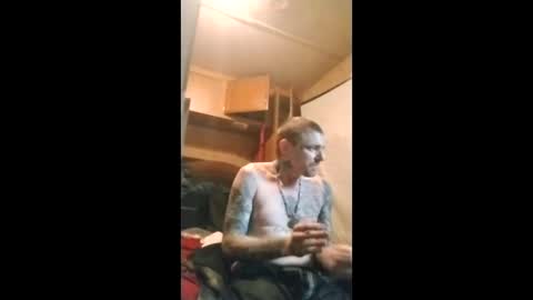 asspet4u online show from April 4, 2026, 2:03 pm