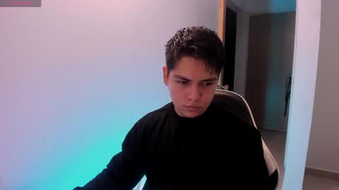 Asta Kuno online show from May 20, 2026, 4:51 am