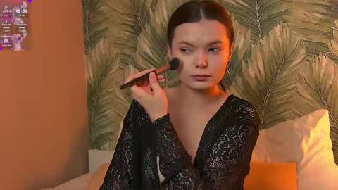 Snapshot of asterquinn chatting on April 22, 2026, 3:46 pm Aster Quinn online show from April 22, 2026, 3:46 pm