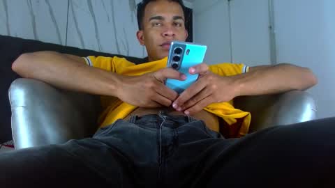 Snapshot of aston_vera chatting on February 10, 2026, 1:43 am Aston online show from February 10, 2026, 1:43 am