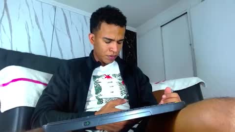 Snapshot of aston_vera chatting on February 11, 2026, 3:11 am Aston online show from February 11, 2026, 3:11 am