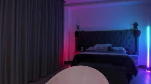 Snapshot of astonhills chatting on September 19, 2025, 12:12 am astonhills online show from September 19, 2025, 12:12 am