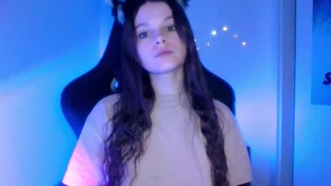 astradream_ online show from February 6, 2026, 10:35 pm