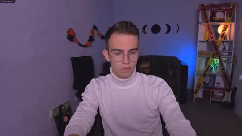 astren online show from October 21, 2025, 6:03 am