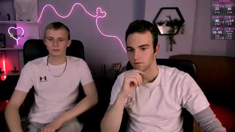 astren online show from February 4, 2026, 8:25 pm