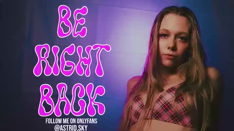 Astrid Sky online show from March 18, 2026, 3:42 am