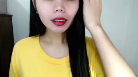 asuna_charming online show from October 12, 2025, 2:49 pm