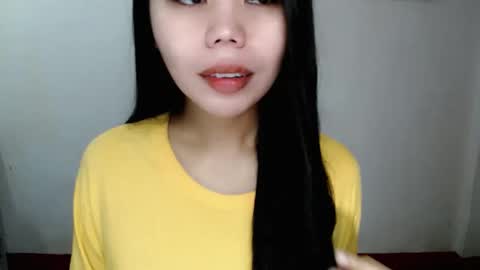 Snapshot of asuna_charming chatting on February 1, 2026, 4:44 am asuna_charming online show from February 1, 2026, 4:44 am