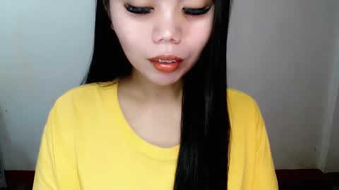 Snapshot of asuna_charming chatting on February 2, 2026, 6:01 am asuna_charming online show from February 2, 2026, 6:01 am