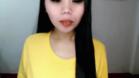 Snapshot of asuna_charming chatting on February 3, 2026, 8:08 am asuna_charming online show from February 3, 2026, 8:08 am