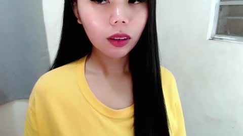 Snapshot of asuna_charming chatting on February 4, 2026, 6:58 pm asuna_charming online show from February 4, 2026, 6:58 pm