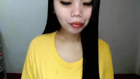 Snapshot of asuna_charming chatting on February 9, 2026, 5:44 am asuna_charming online show from February 9, 2026, 5:44 am